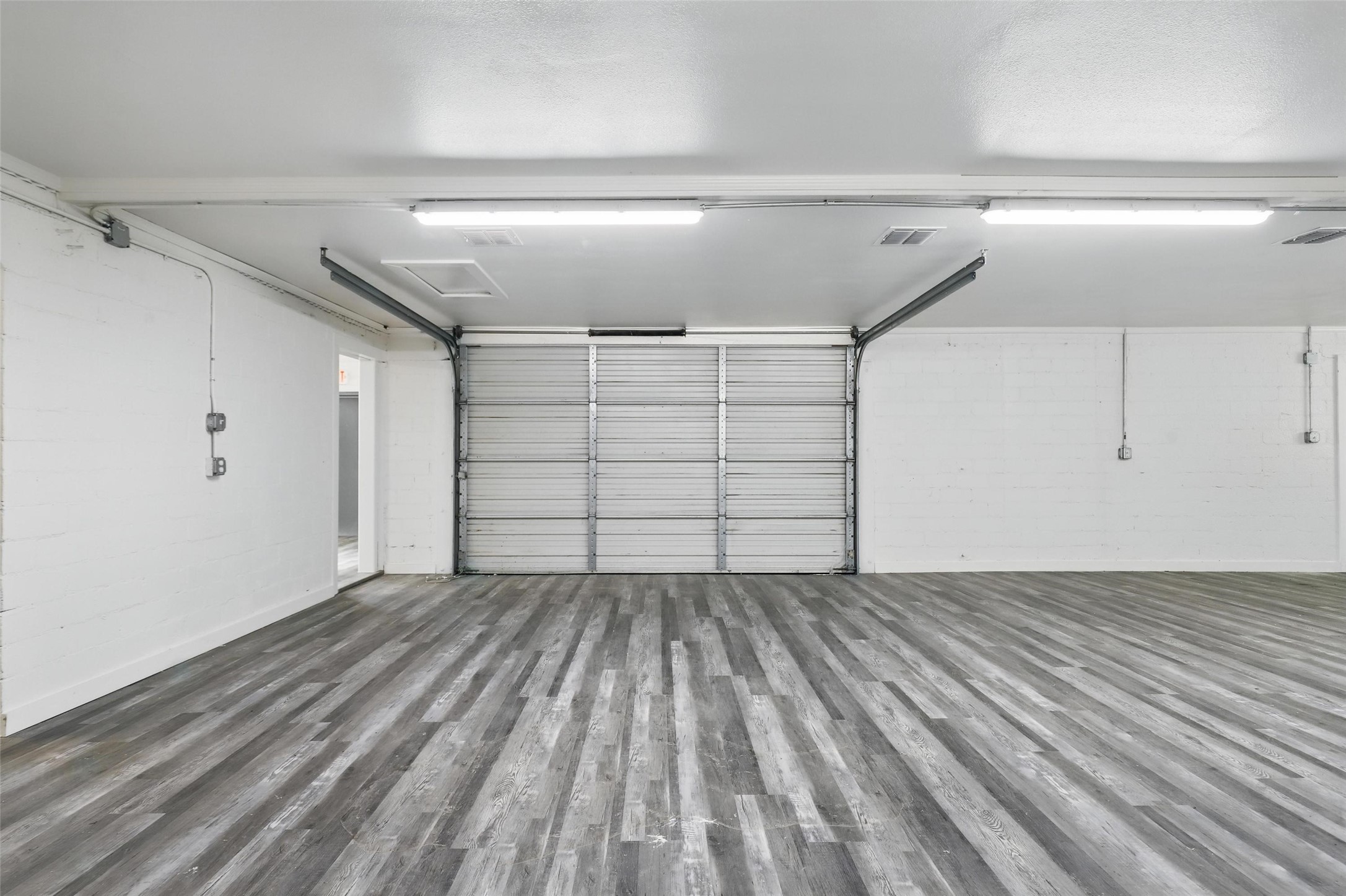 129 N Magnolia Street Crowley TX 76036