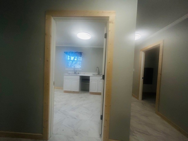 102 S Collins Howe TX 75459