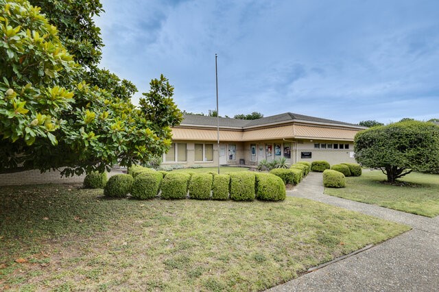539 W Wheatland Road Duncanville TX 75116