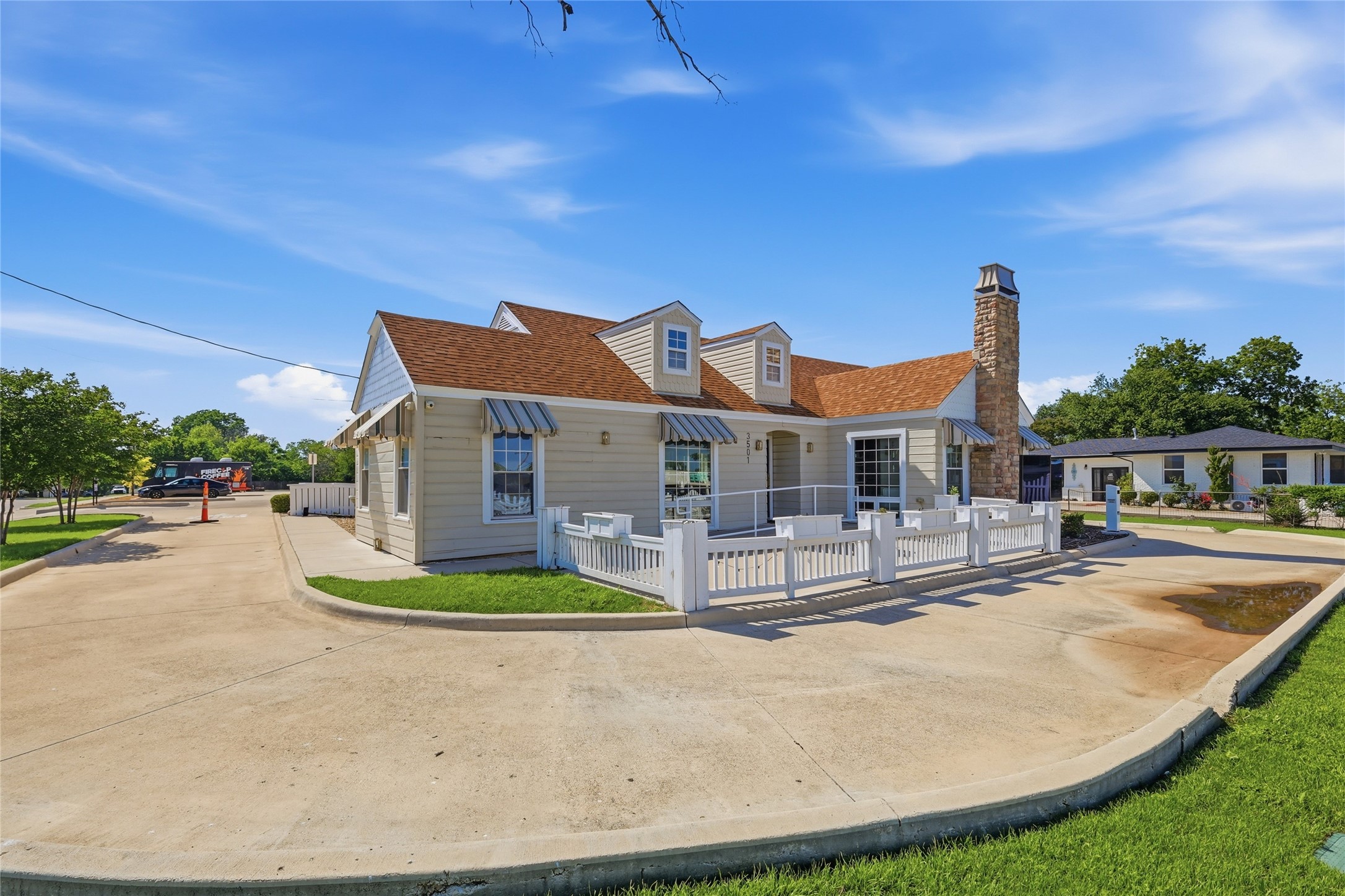 3501 Denton Highway Haltom City TX 76117