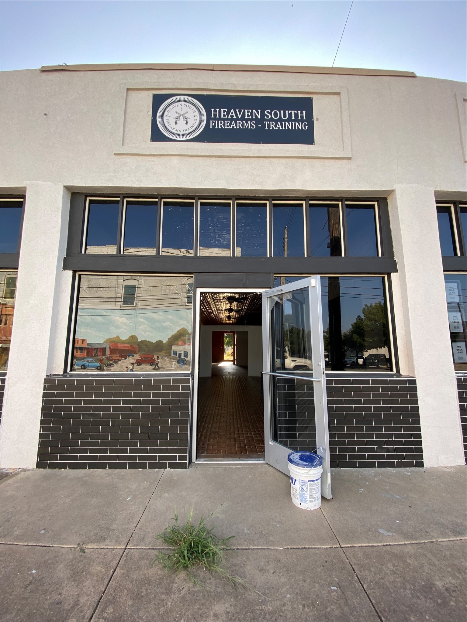 215 N Pearl Street Trenton TX 75490