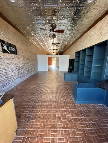 215 N Pearl Street Trenton TX 75490