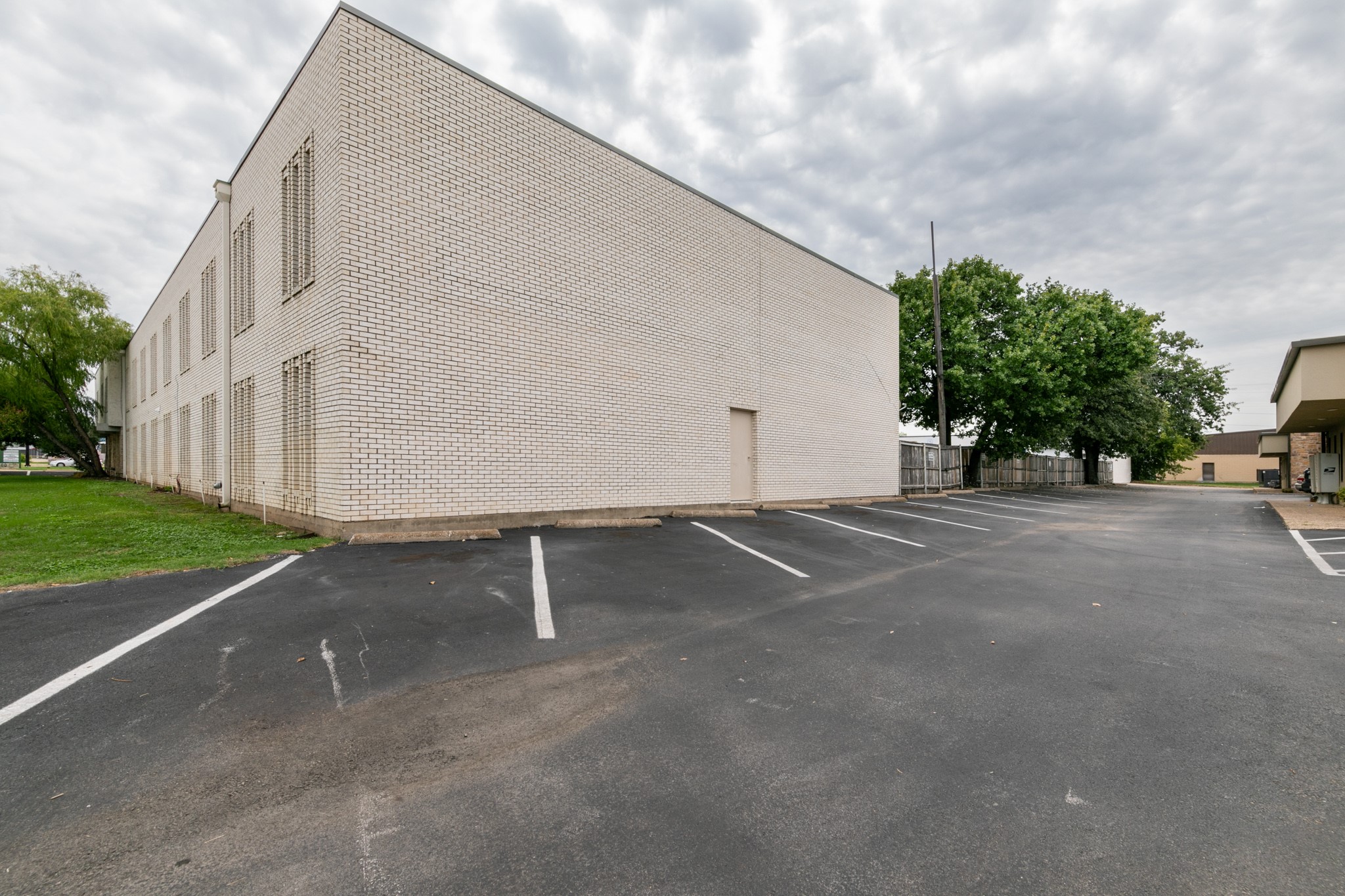 3610 W Pioneer Parkway Pantego TX 76013