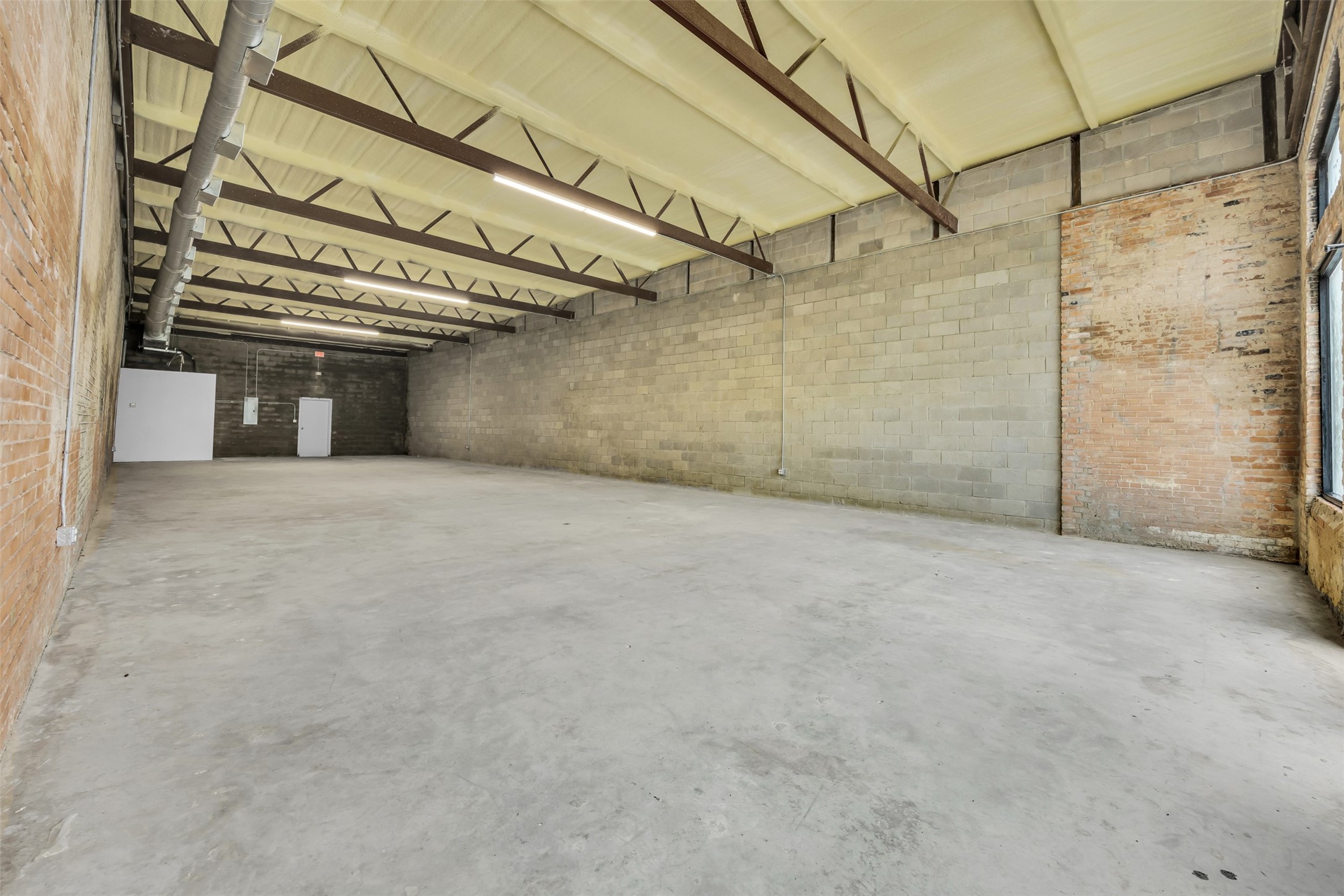 114 E Calhoun Street Rice TX 75155