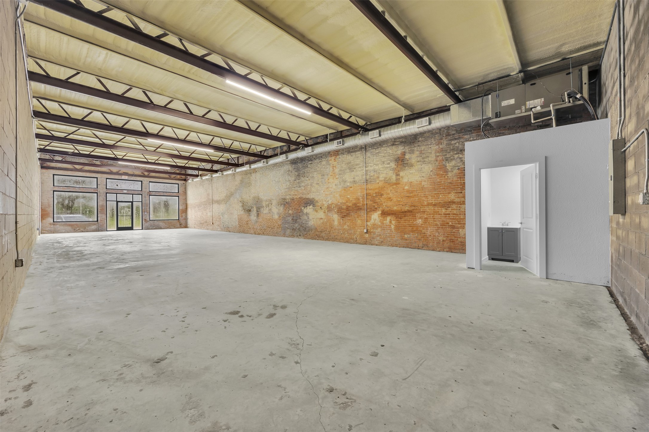 114 E Calhoun Street Rice TX 75155