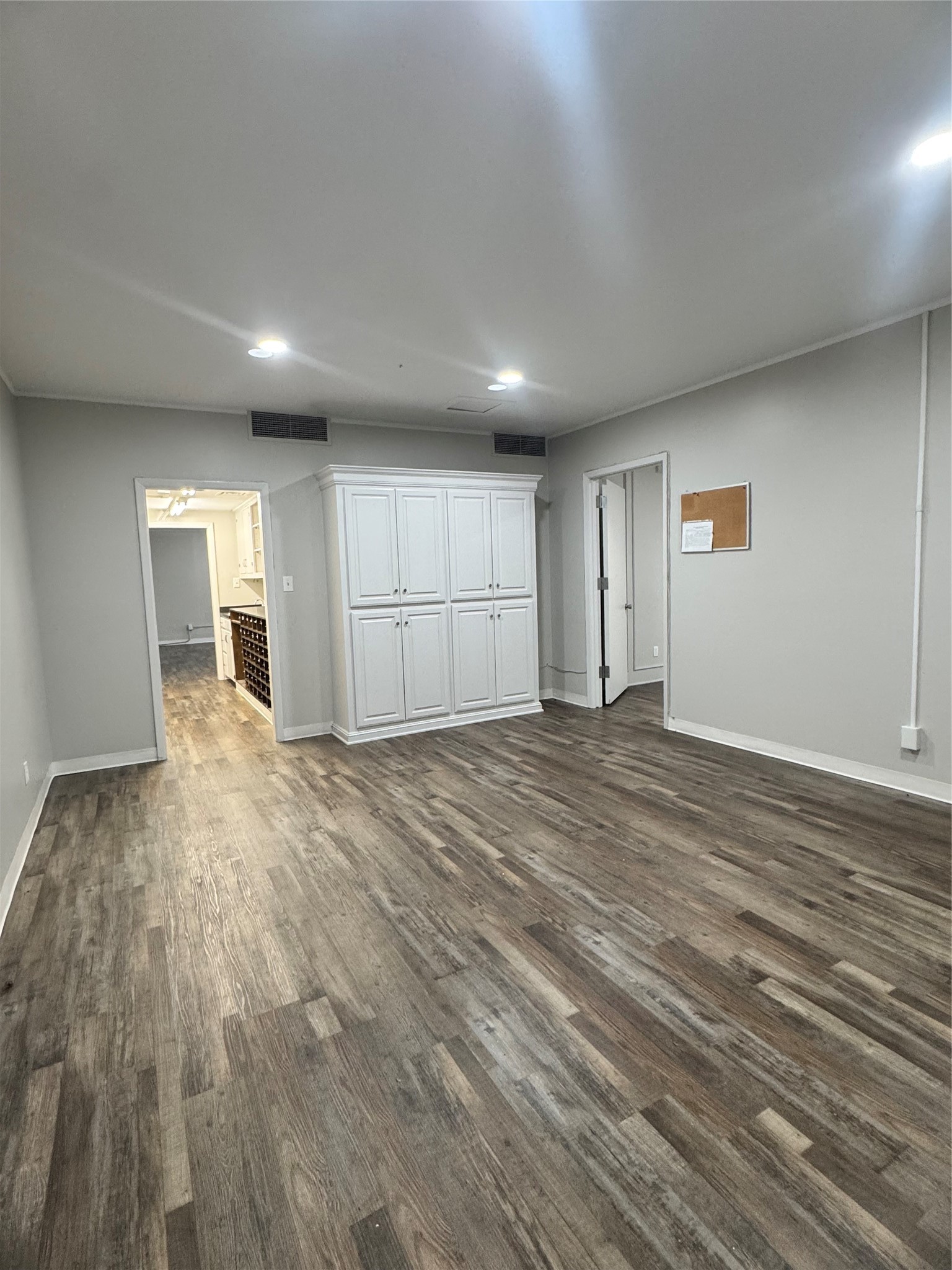 300 N Washington Street Kaufman TX 75142