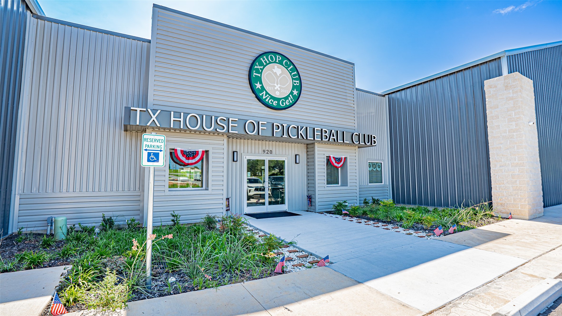 901 Tucker Way Granbury TX 76048