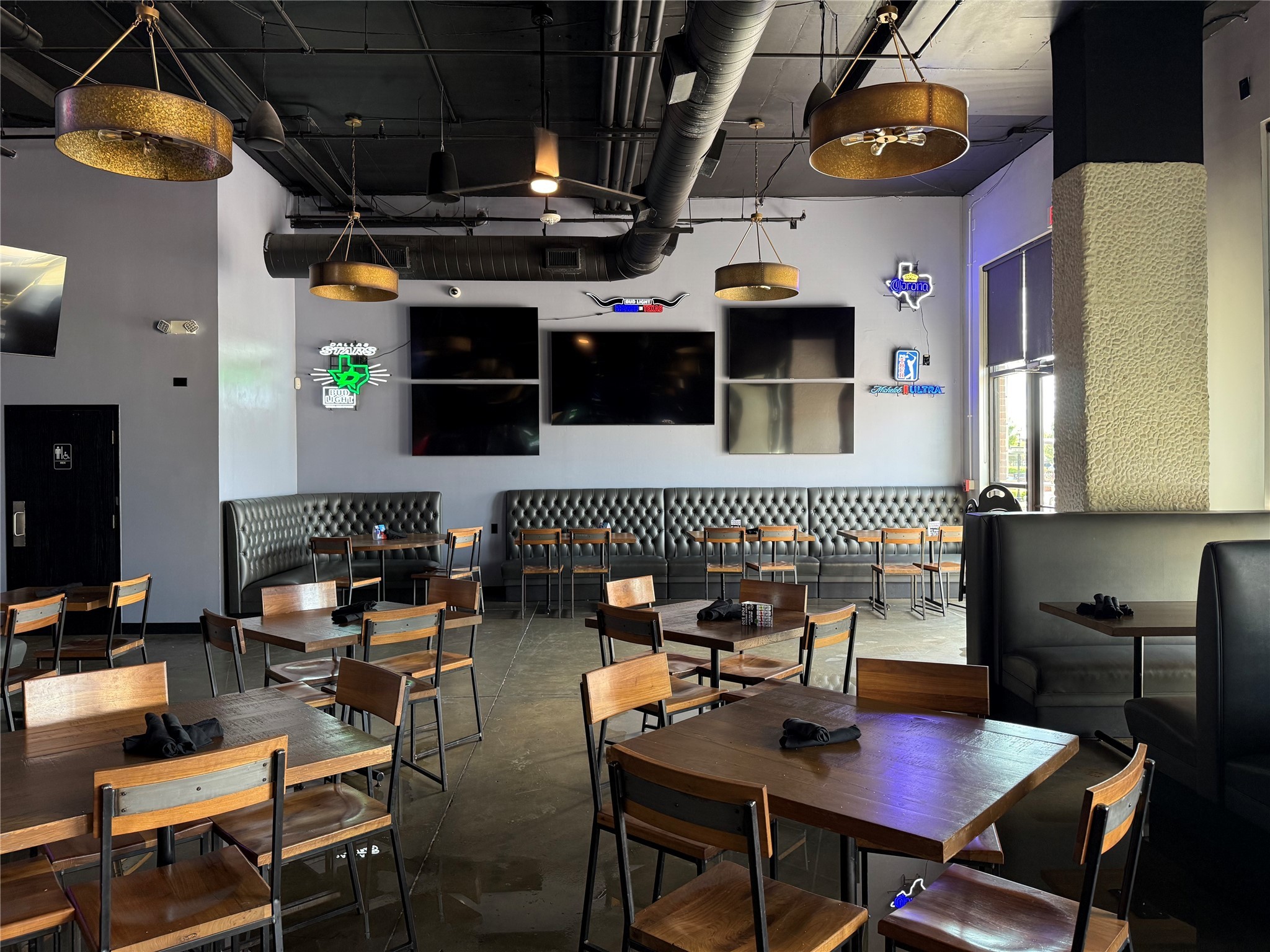 400 S Oak Street Roanoke TX 76262