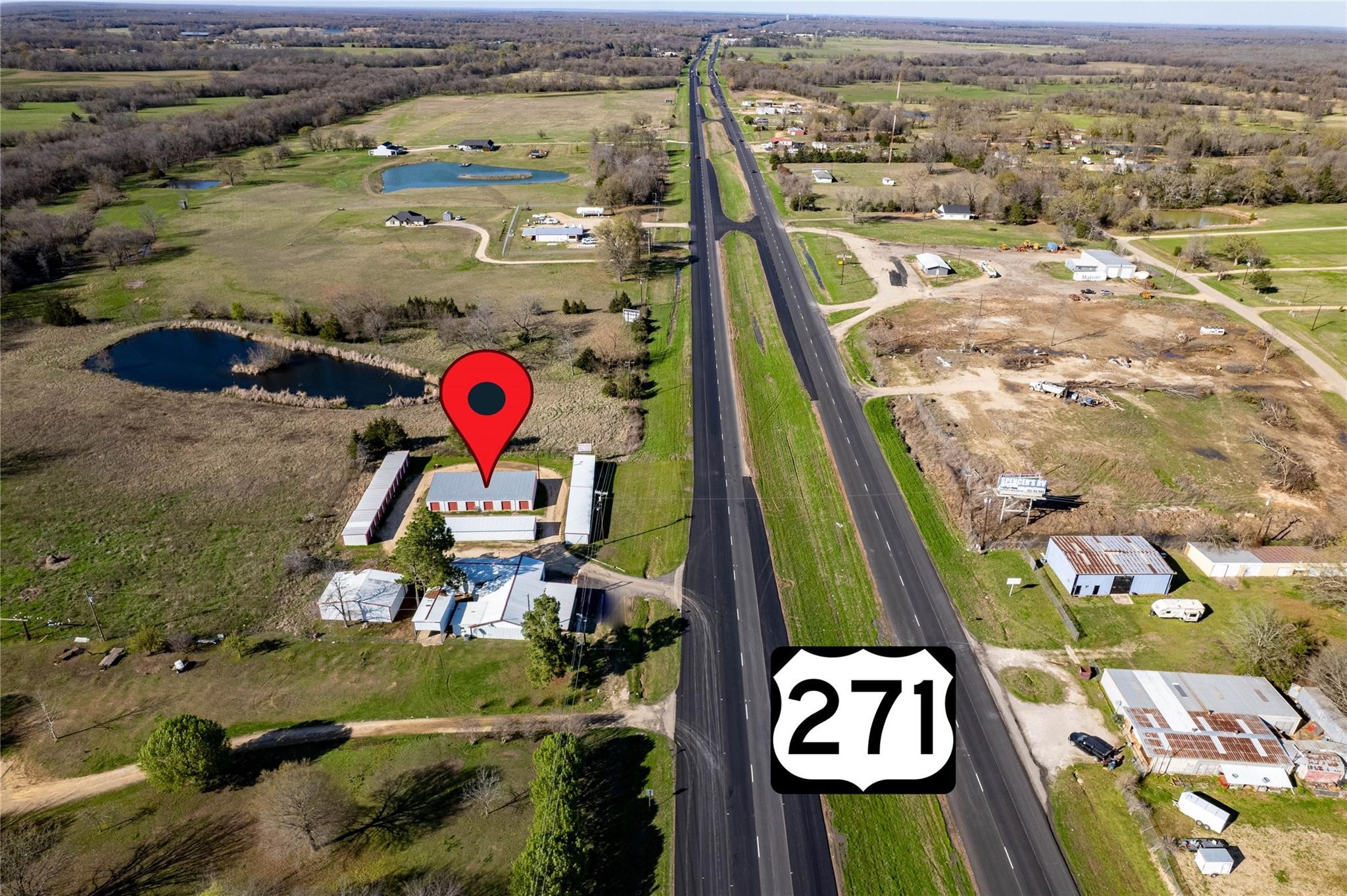 4037 N Main Street Paris TX 75054