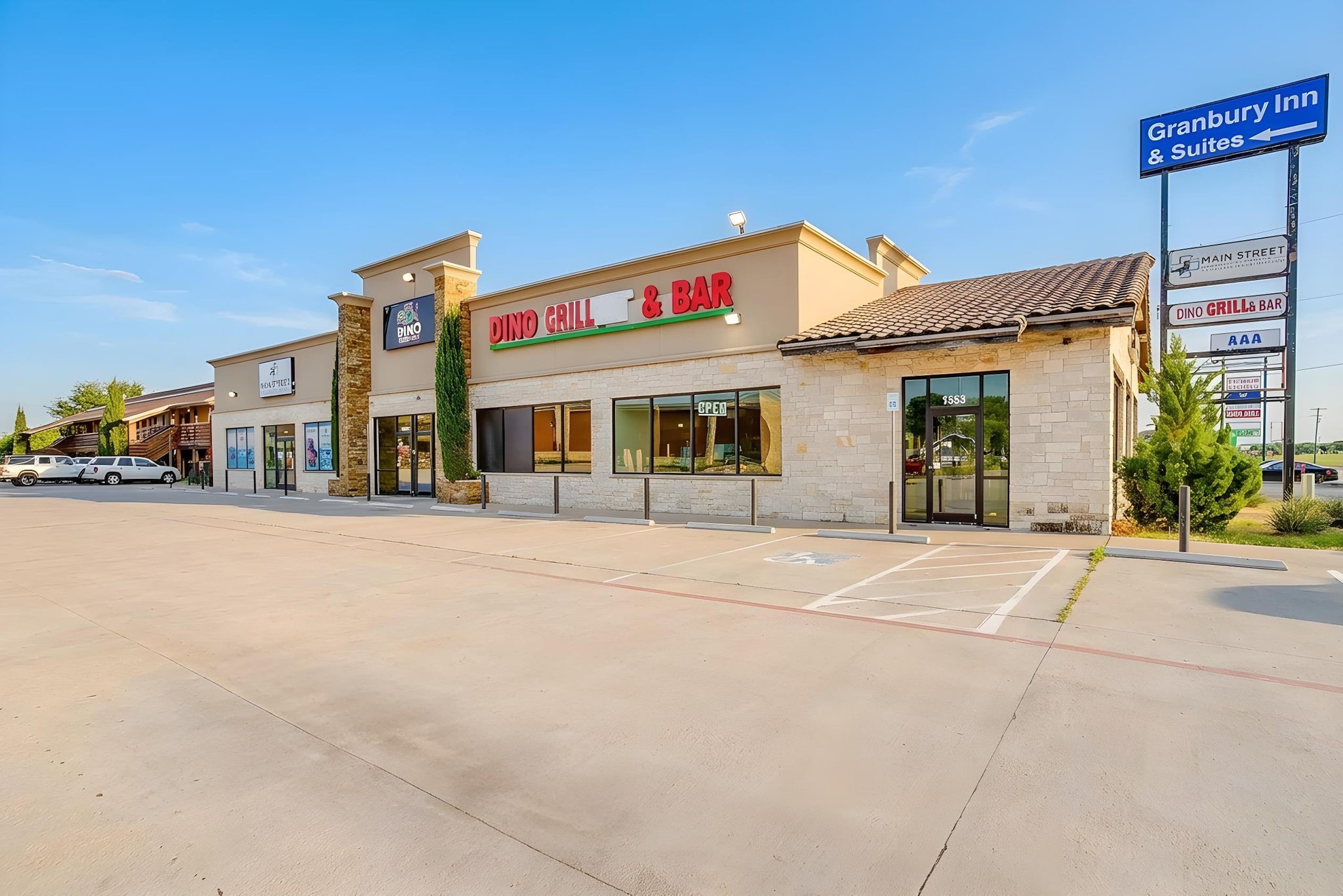 1333 N Plaza Drive Granbury TX 76048