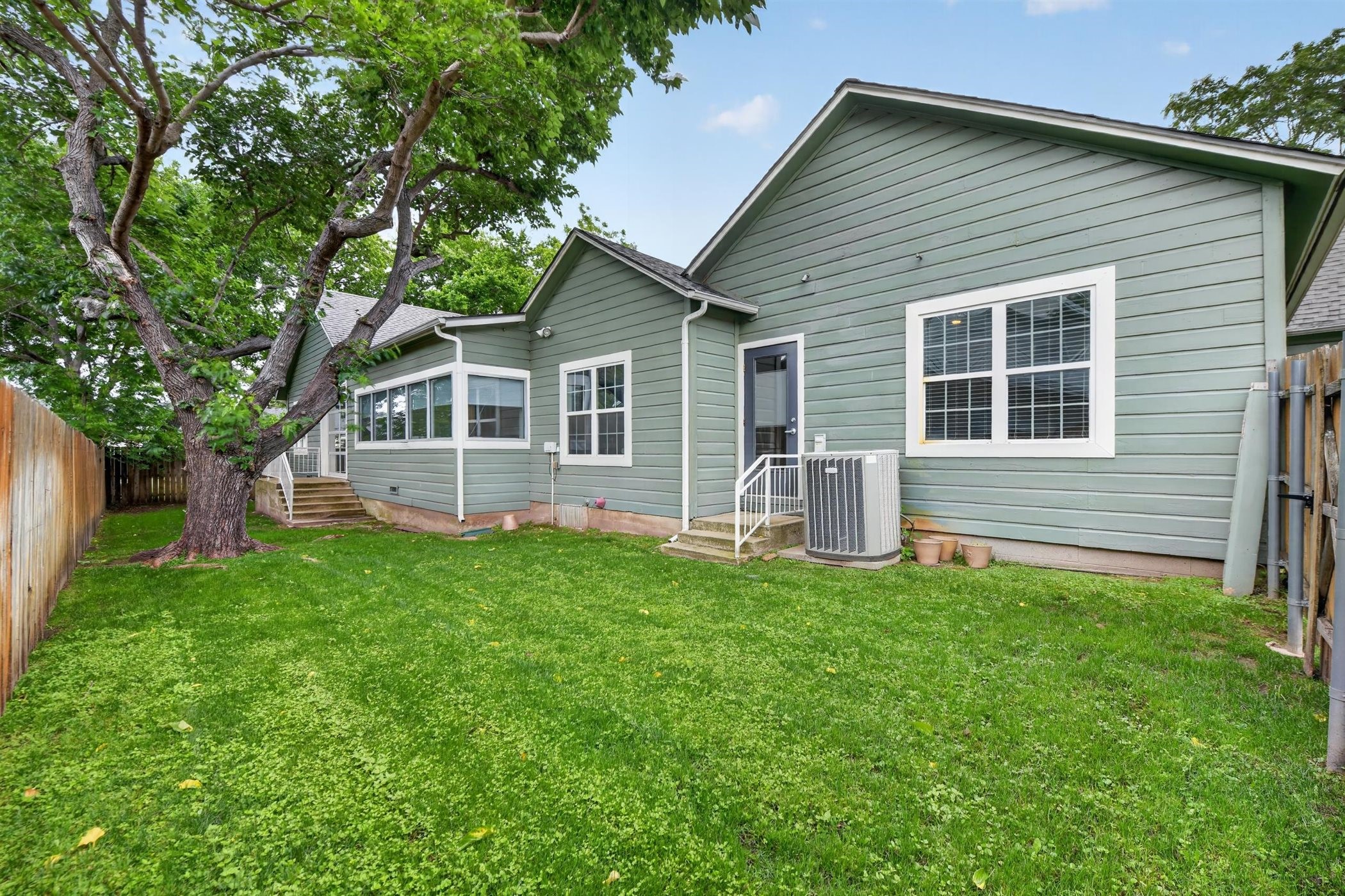 151 W Walters Street Lewisville TX 75057