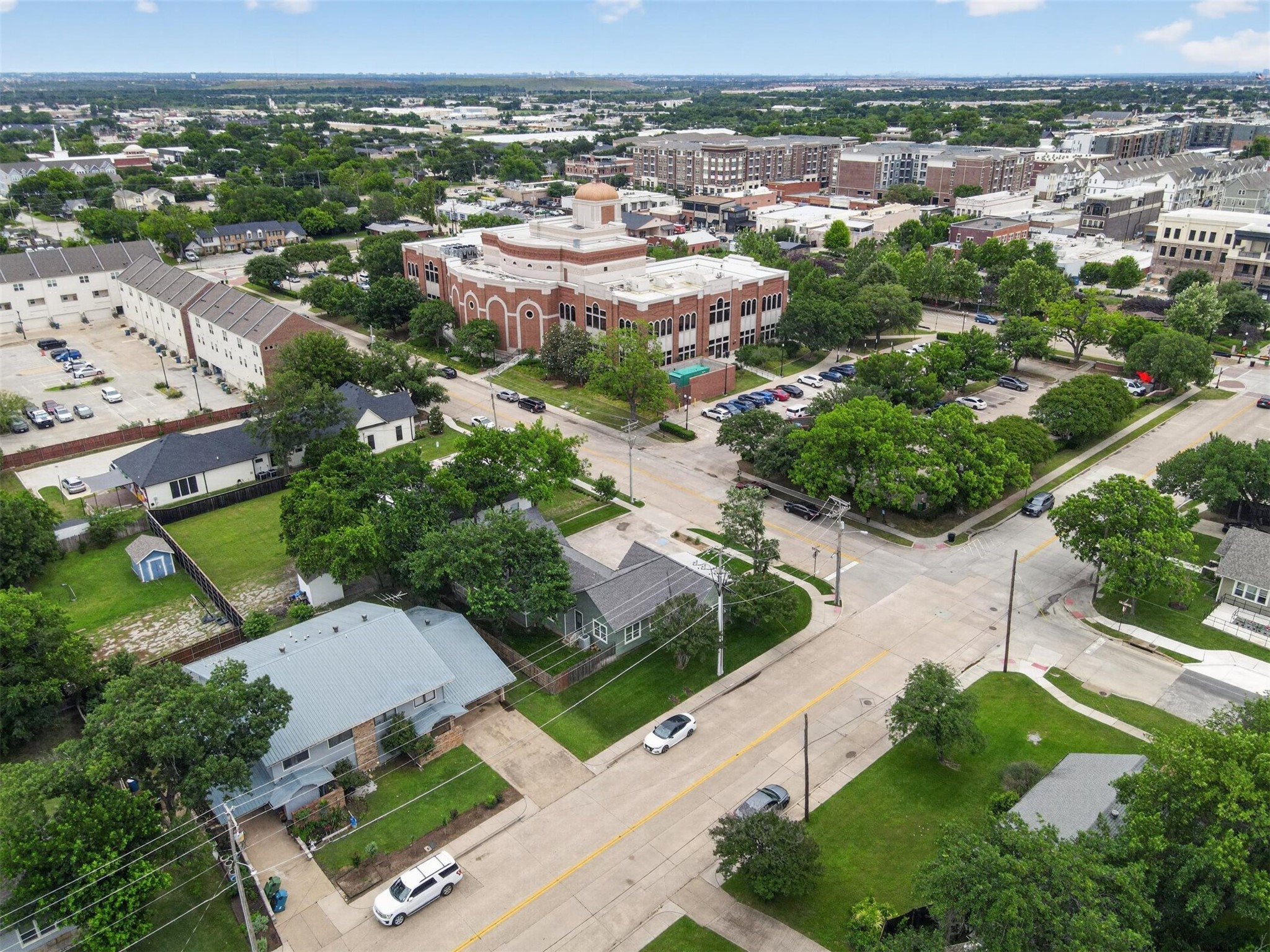 151 W Walters Street Lewisville TX 75057
