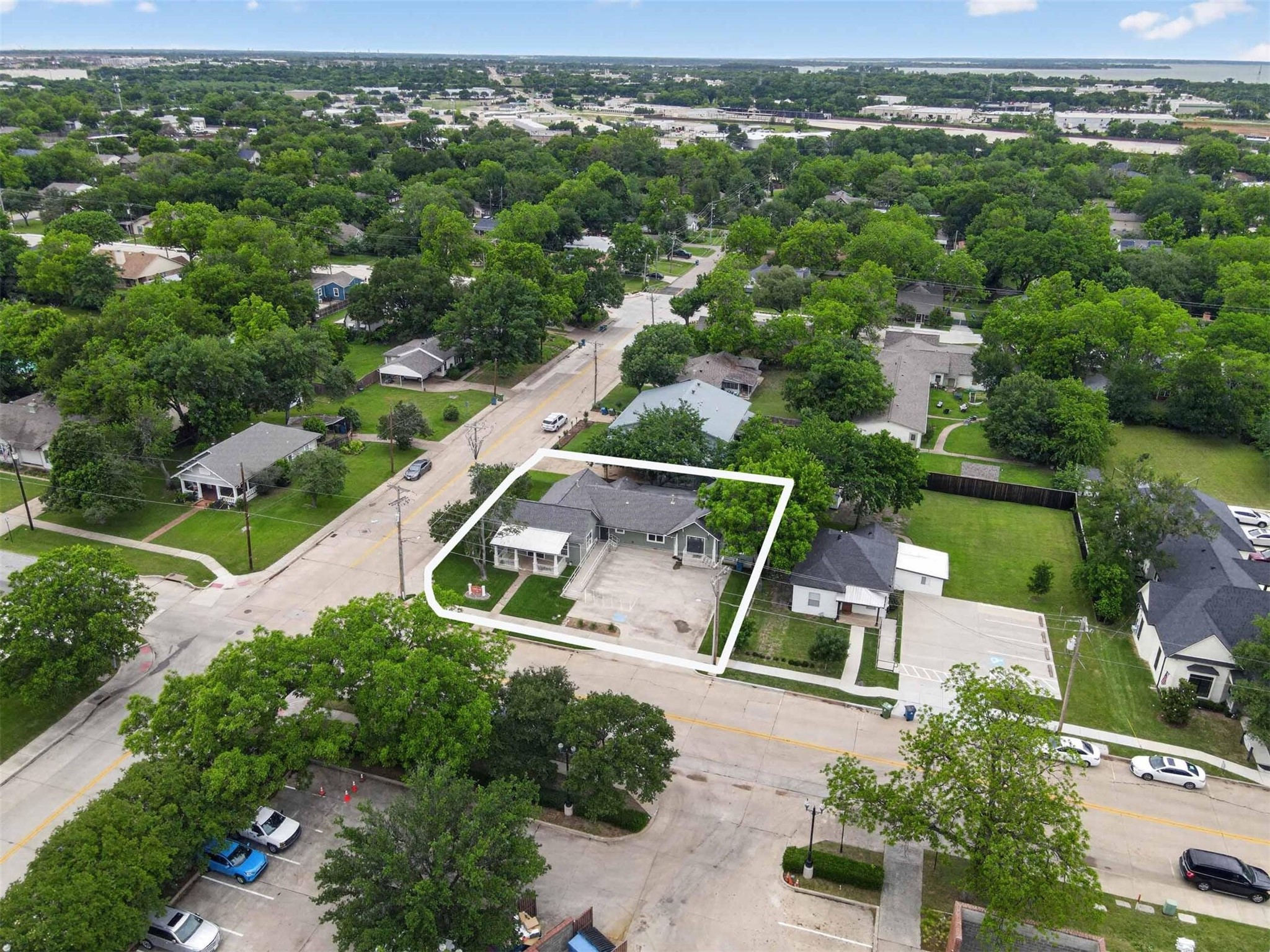 151 W Walters Street Lewisville TX 75057