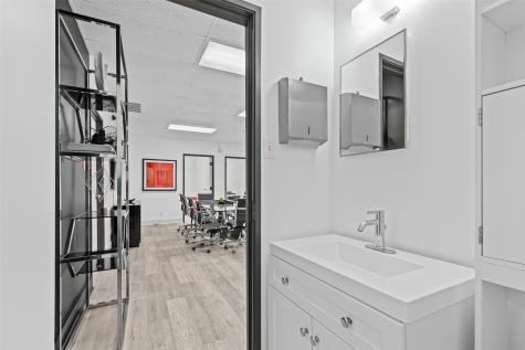 11127 Shady Trail Dallas TX 75229