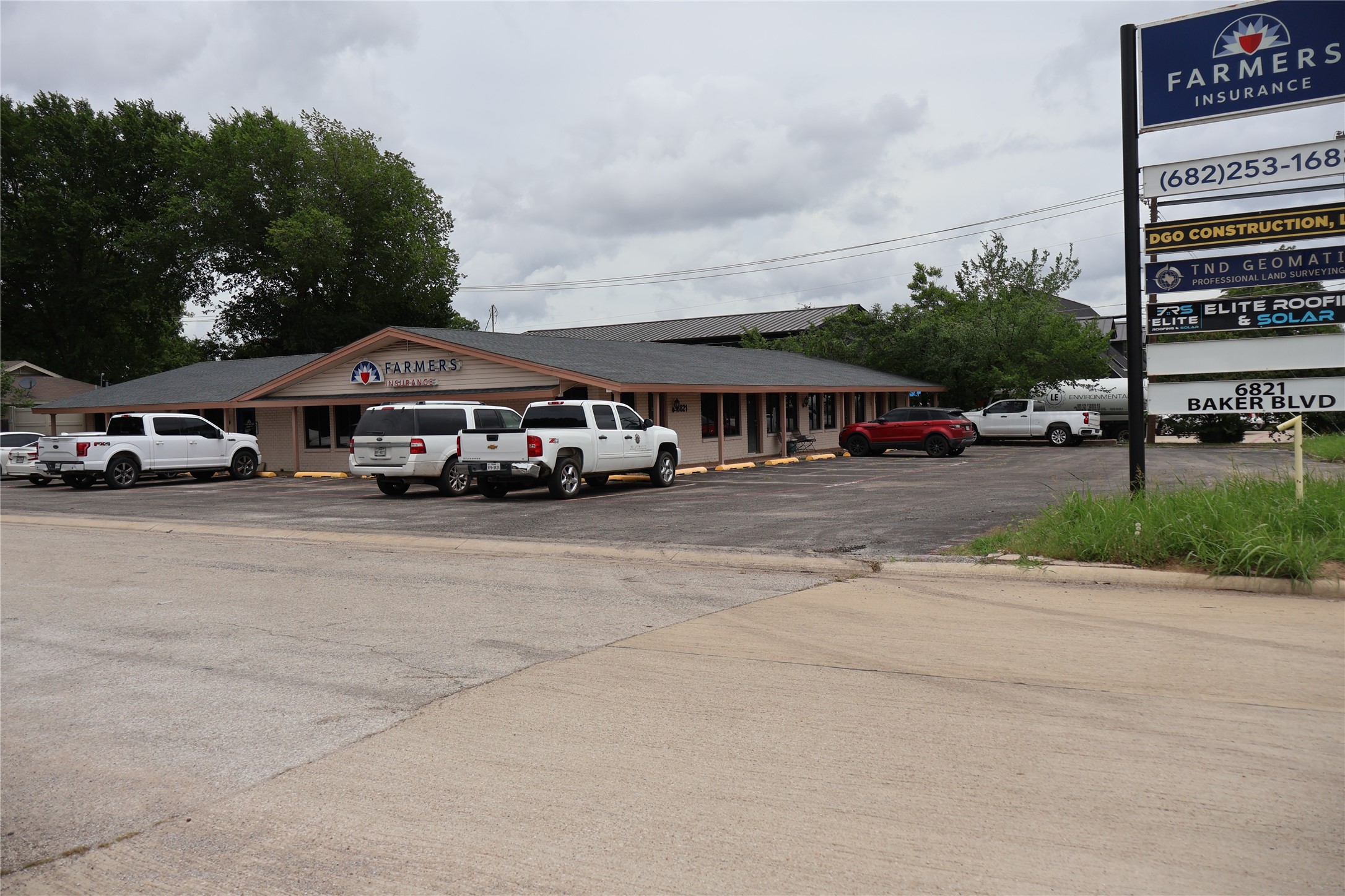 6821 Baker Boulevard Richland Hills TX 76118