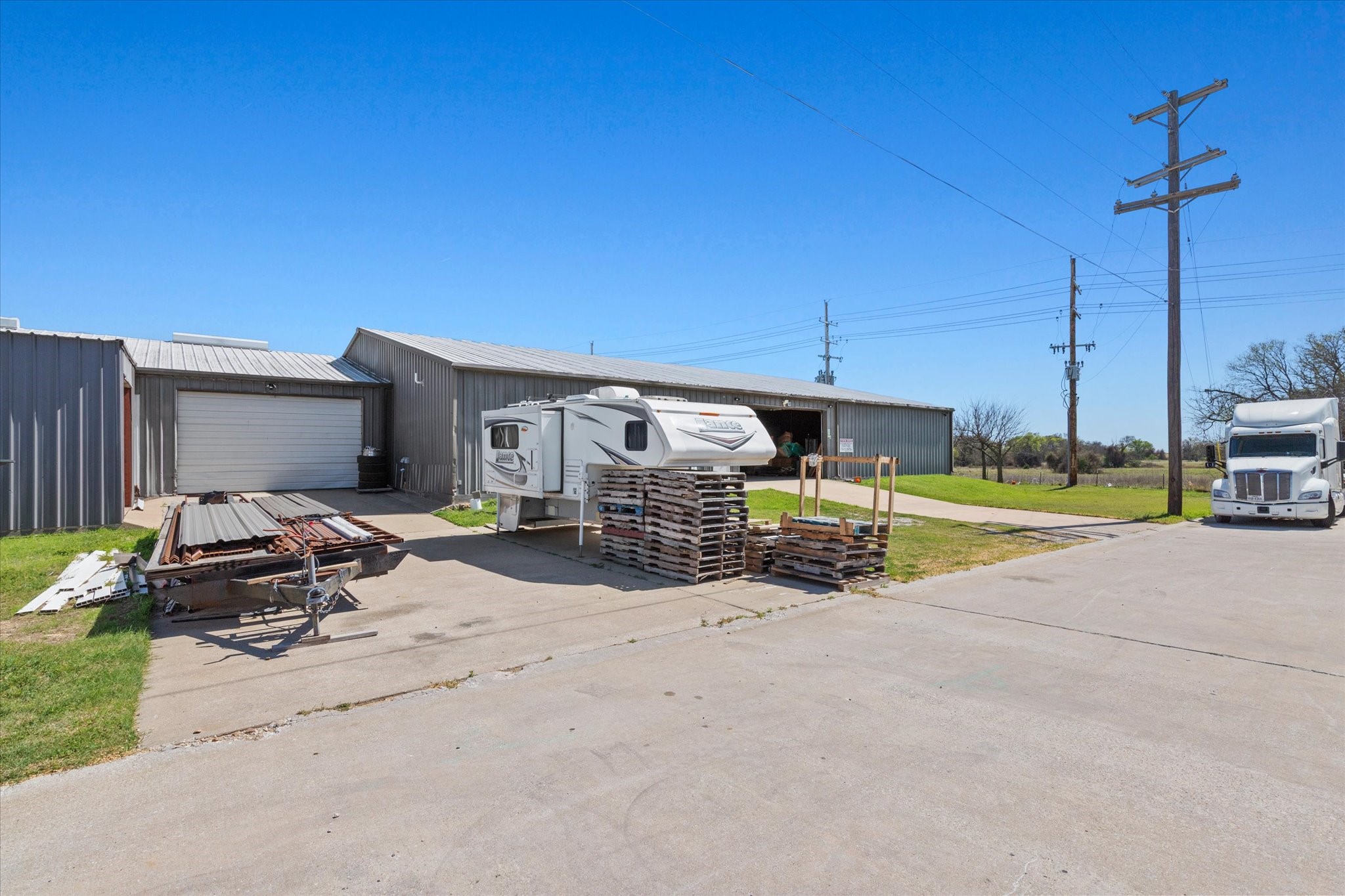 901 Mcdonald Drive E Pilot Point TX 76258