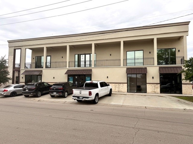 124 S Hastings Street Irving TX 75060