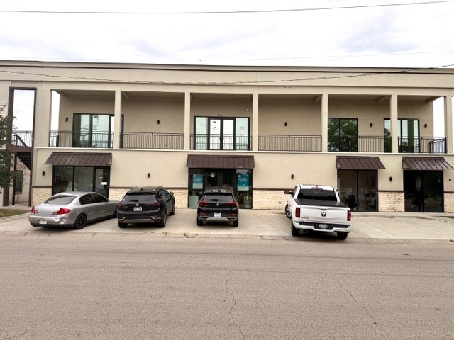 124 S Hastings Street Irving TX 75060