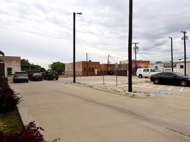 124 S Hastings Street Irving TX 75060