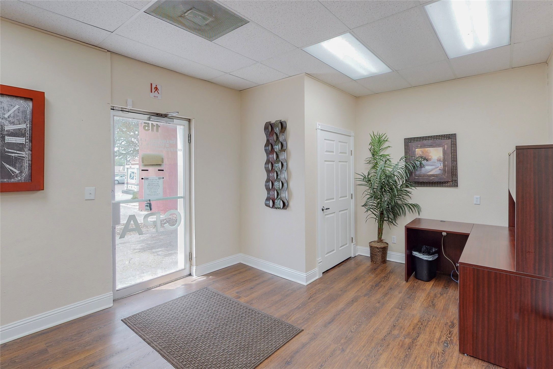 115 W Main Street Grand Prairie TX 75050