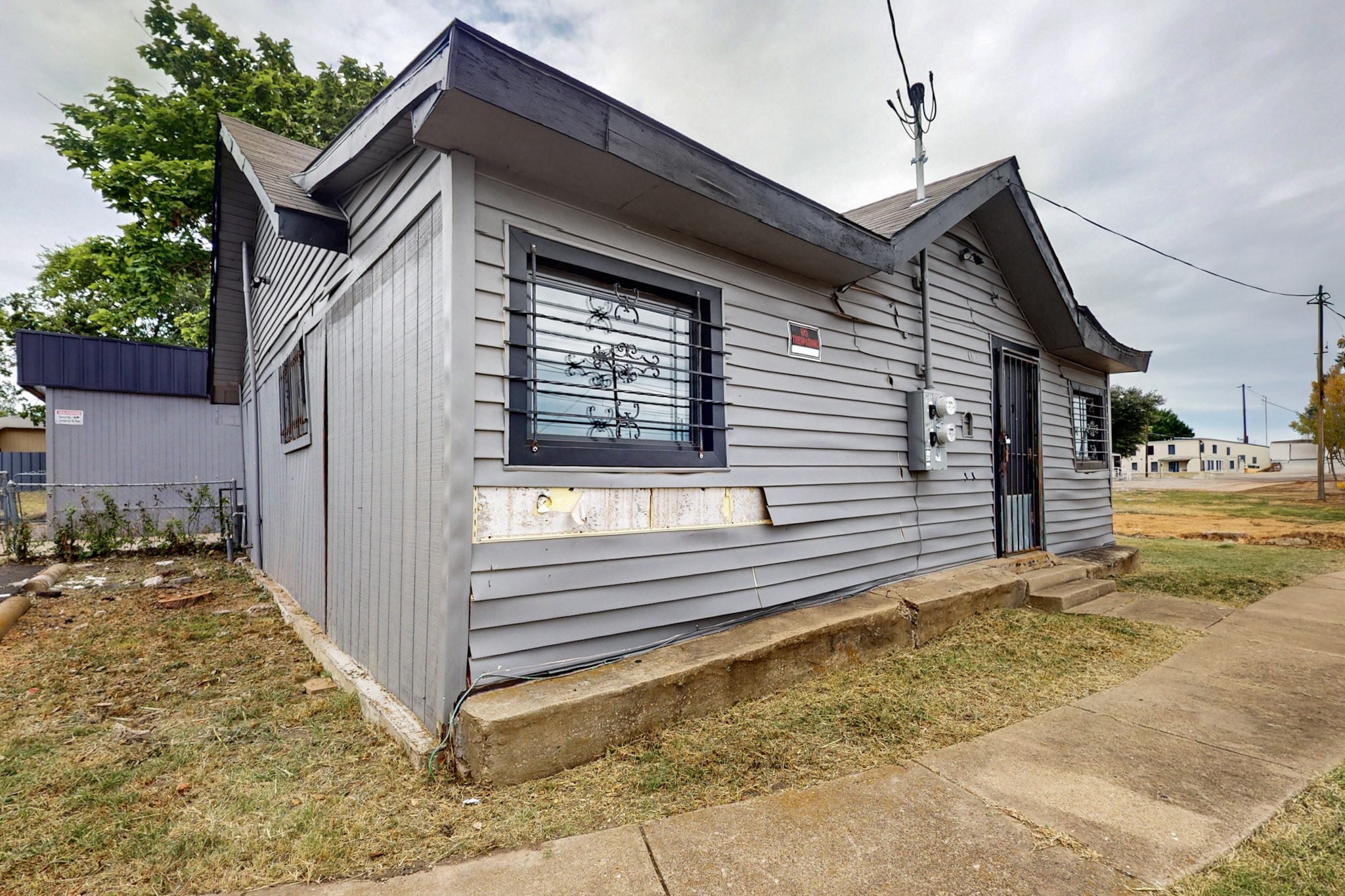 3818 S Lancaster Road Dallas TX 75216