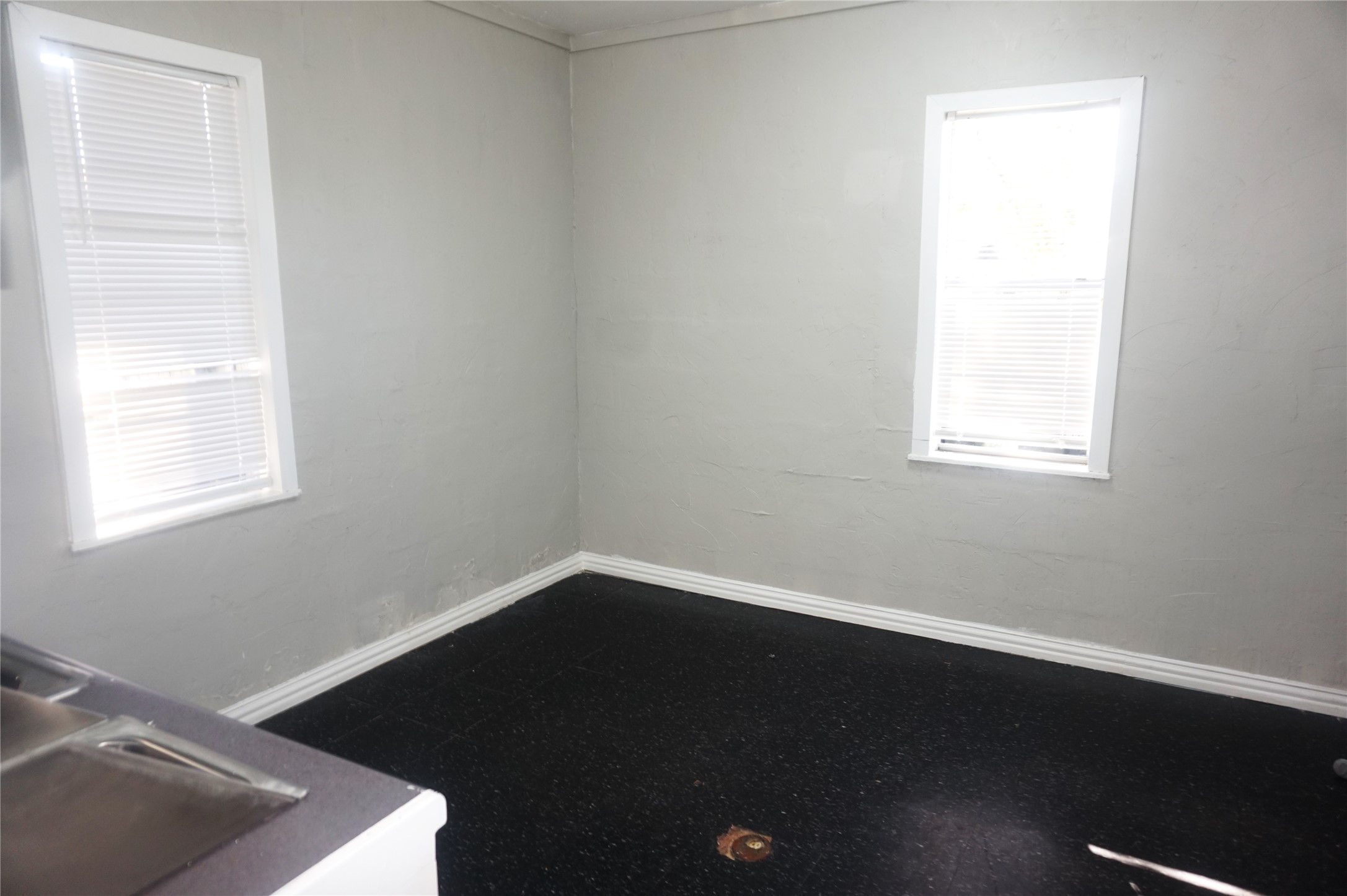 1110 S Armstrong Avenue Denison TX 75020