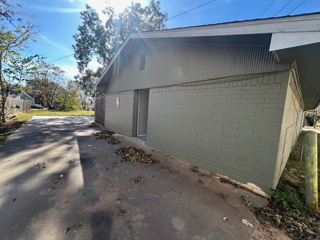 1110 S Armstrong Avenue Denison TX 75020