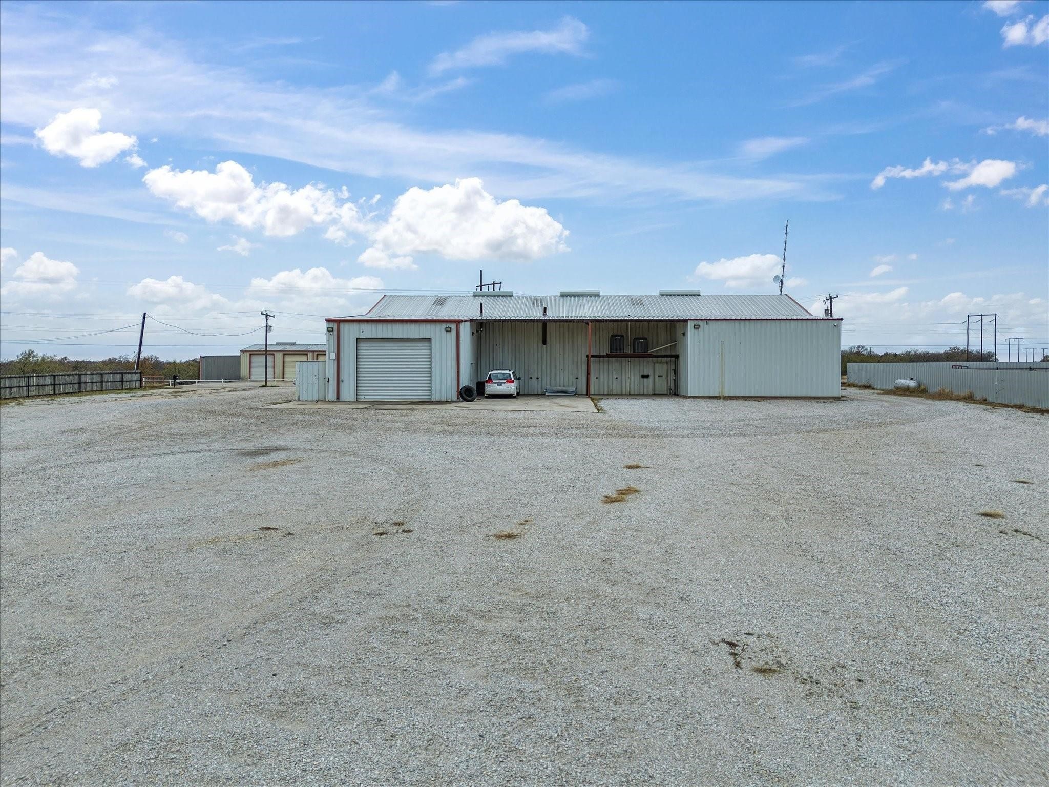 707 S Wickham Street Alvord TX 76225