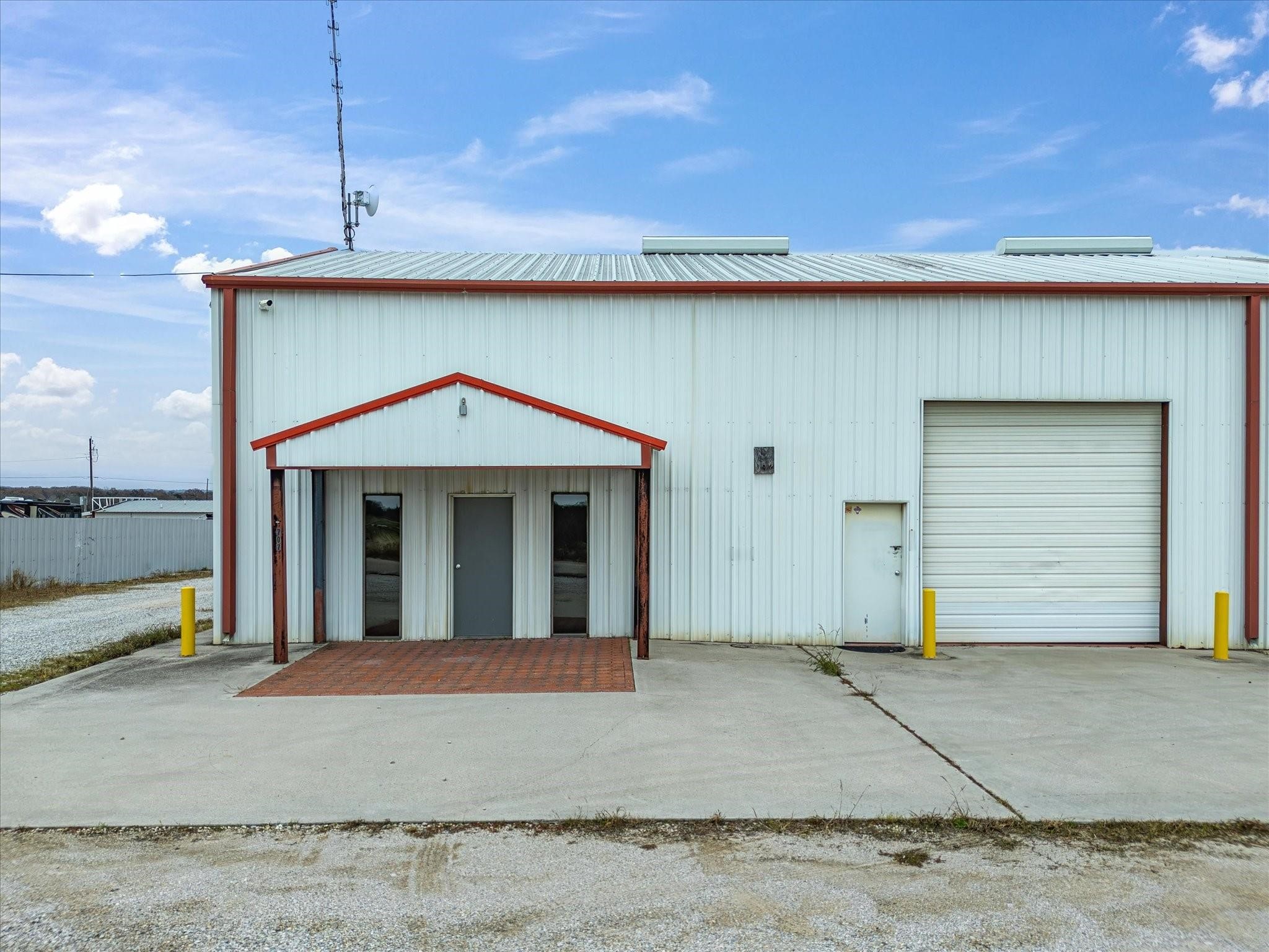 707 S Wickham Street Alvord TX 76225