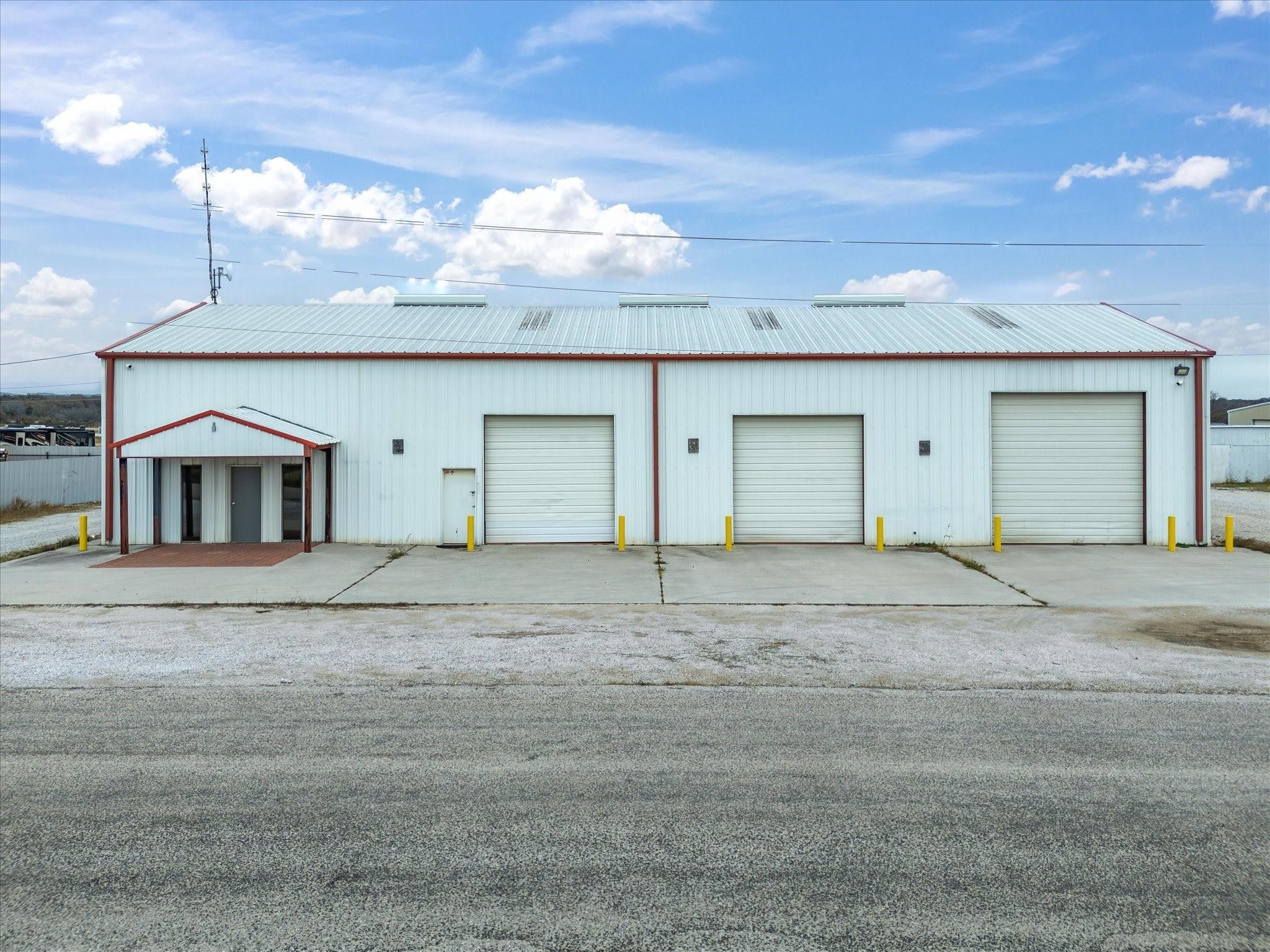 707 S Wickham Street Alvord TX 76225