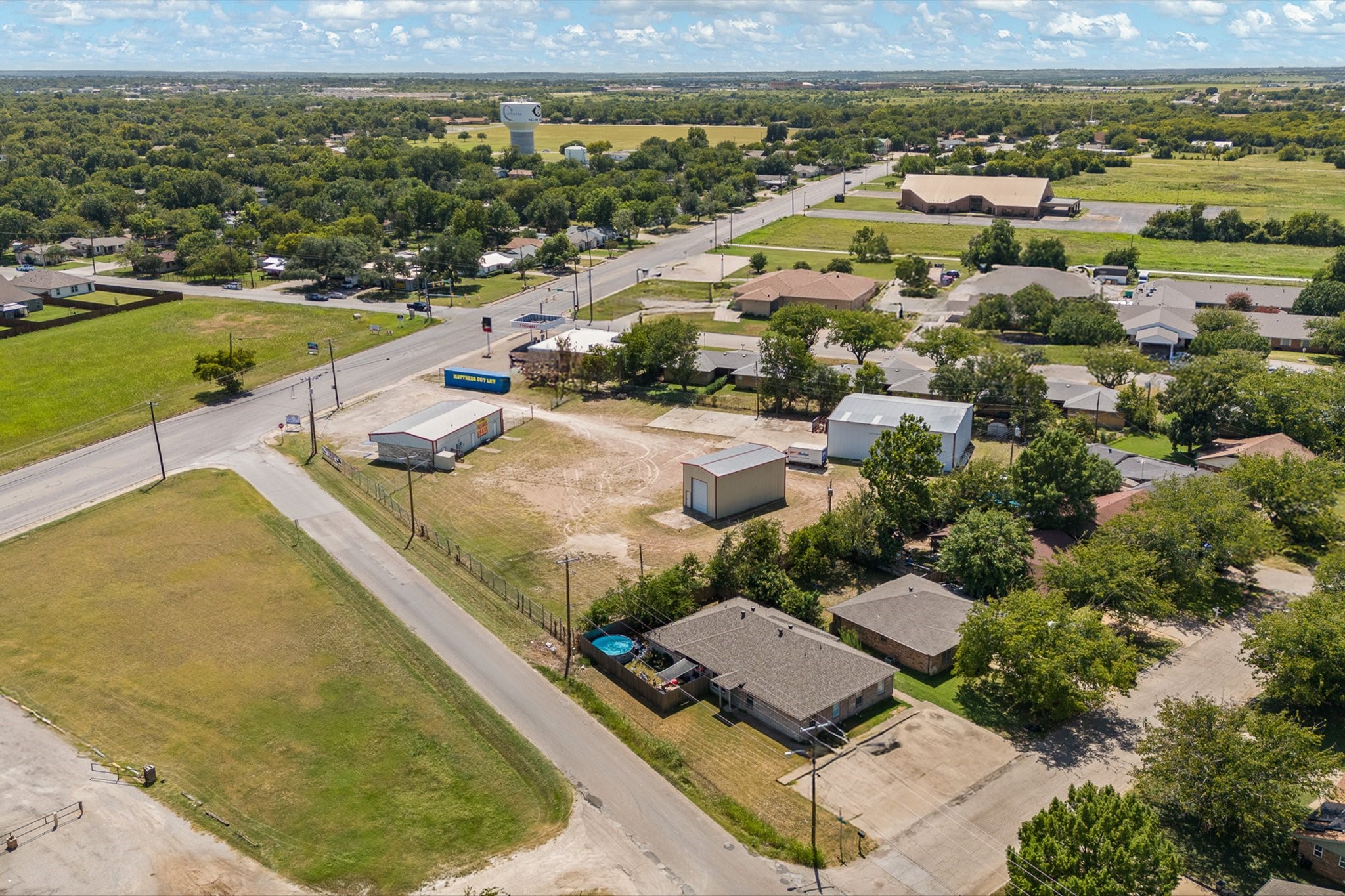 500 W Kilpatrick Street Cleburne TX 76033