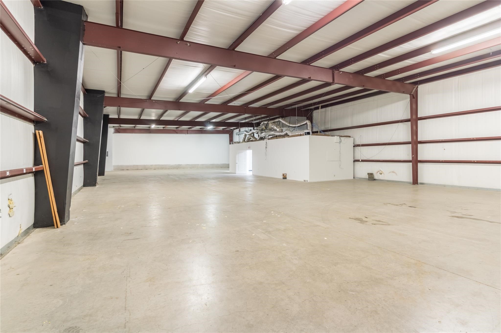 1812 N Main Cleburne TX 76033
