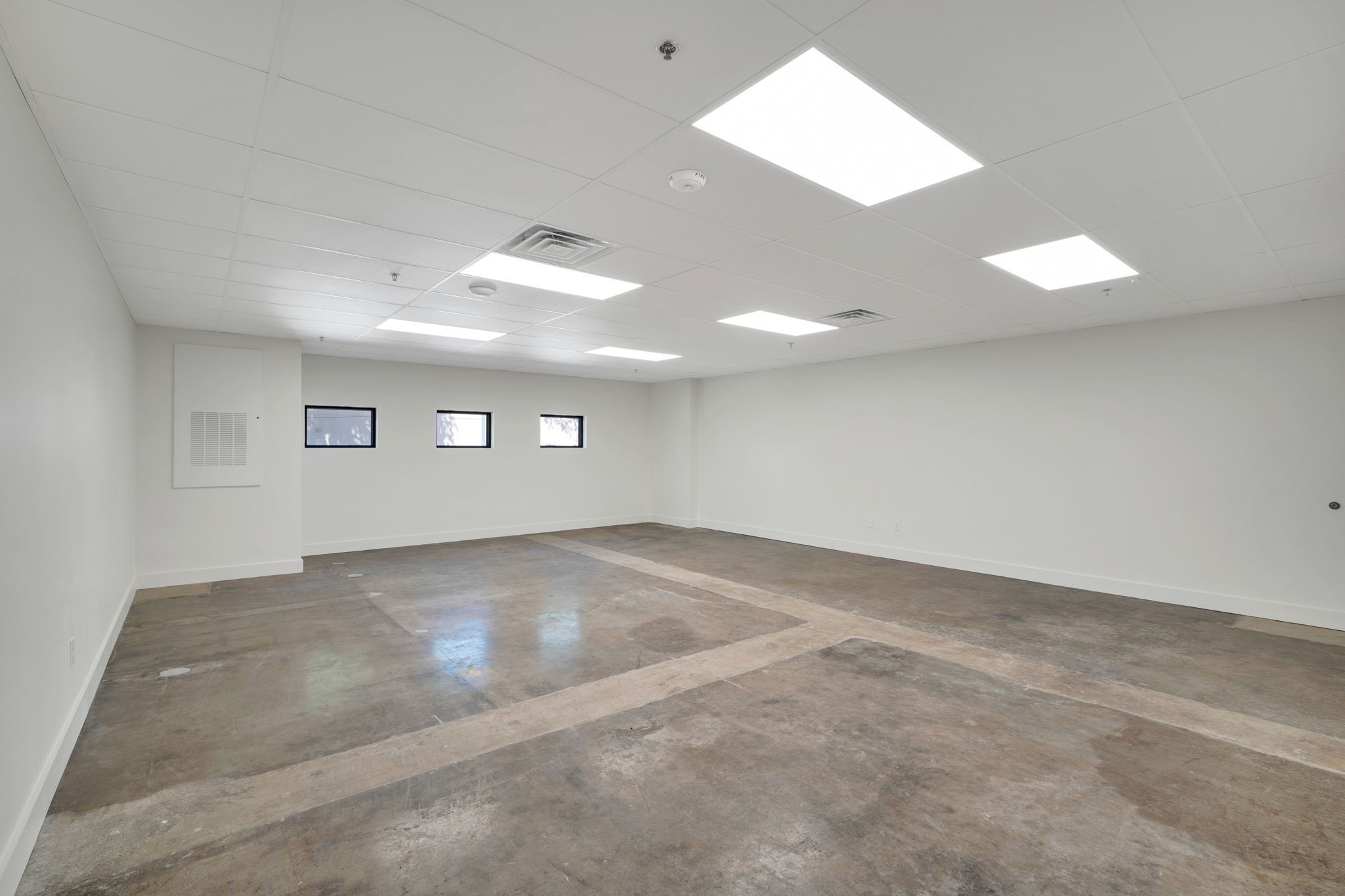 301 W Main Street Midlothian TX 76065