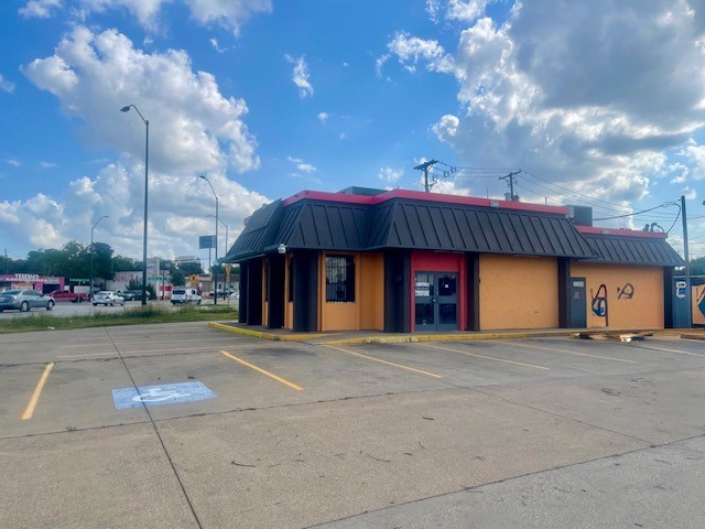 1224 S Ayers Avenue Fort Worth TX 76105