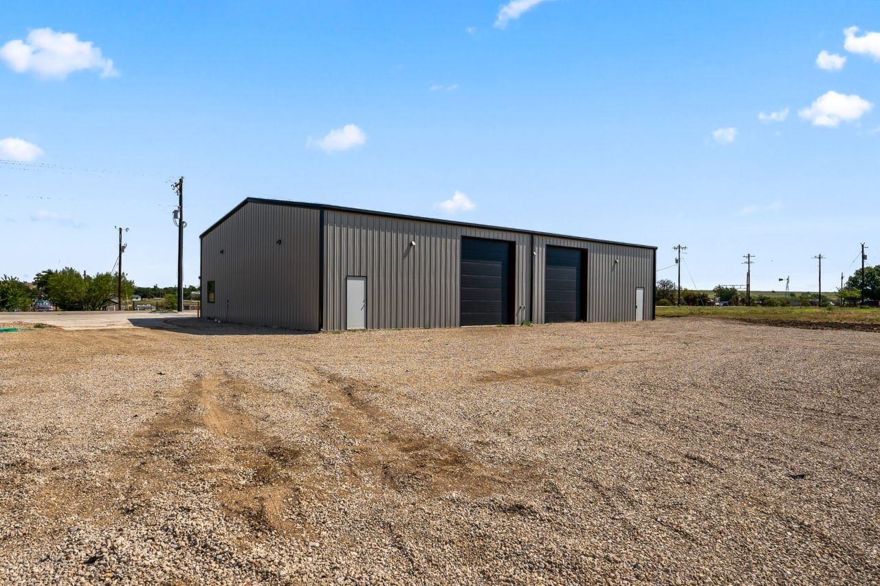 2036 Seaborn Road Ponder TX 76259