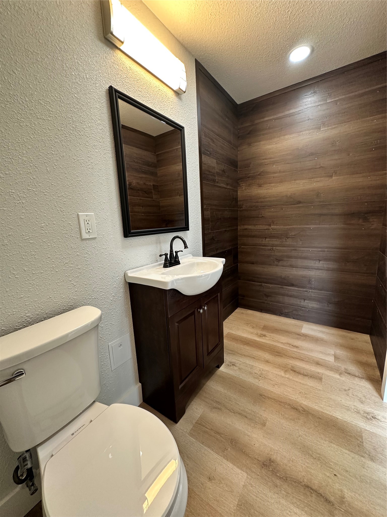 6033 S Highway 67 Highway S Alvarado TX 76009