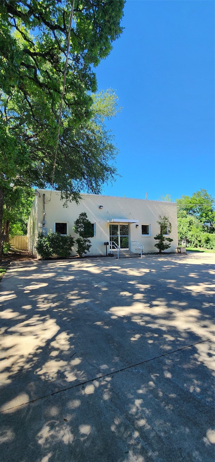 5923 Highland Avenue Haltom City TX 76117