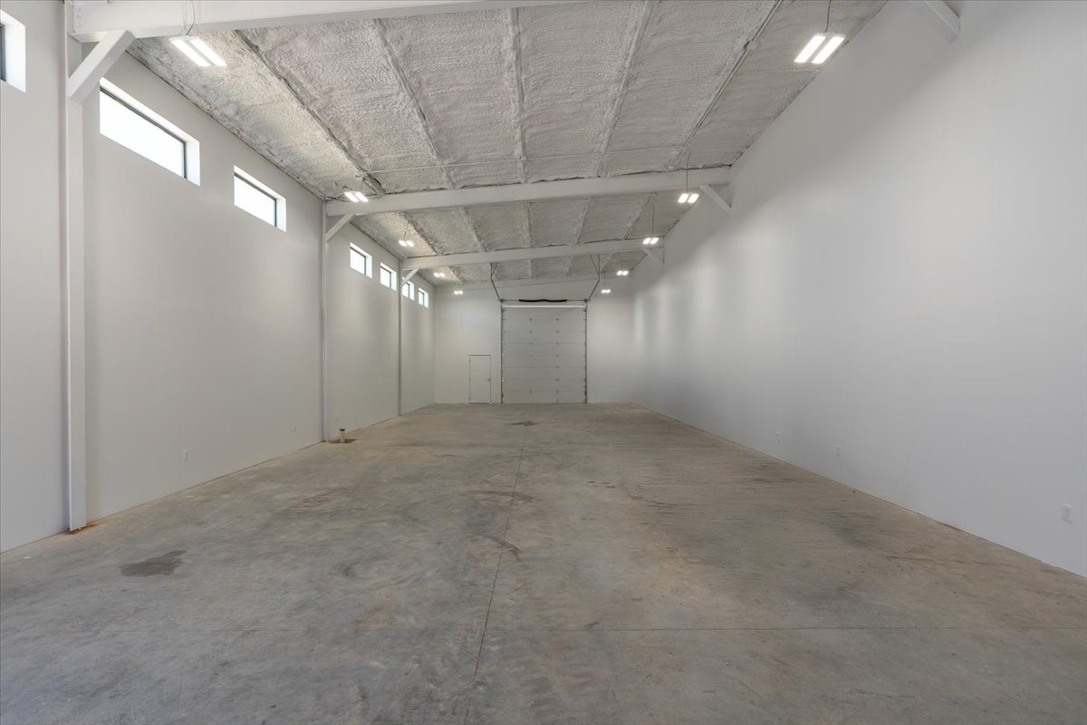 9020 S State Highway 121 Trenton TX 75418