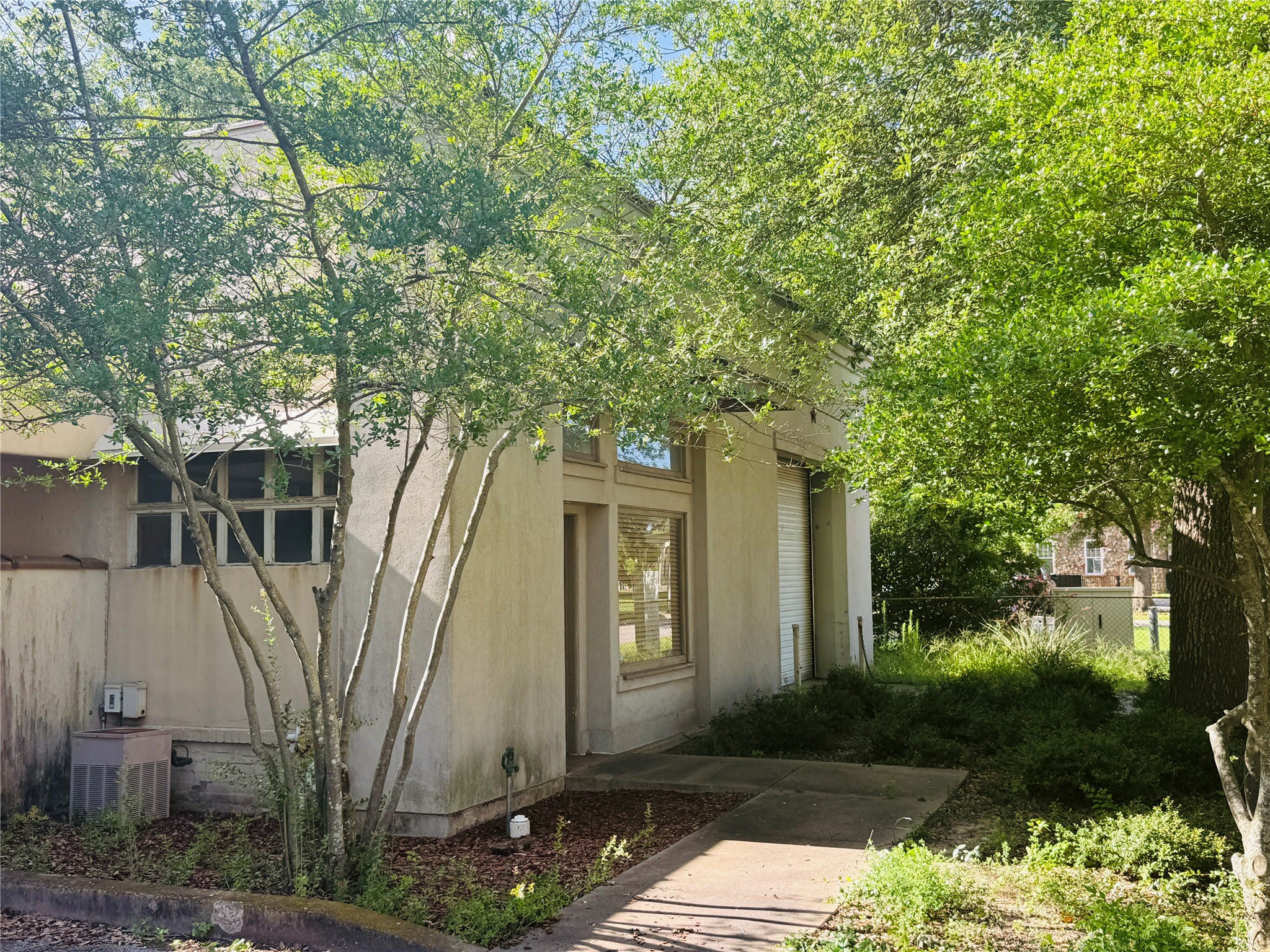 265 SE 1st Street Paris TX 75460