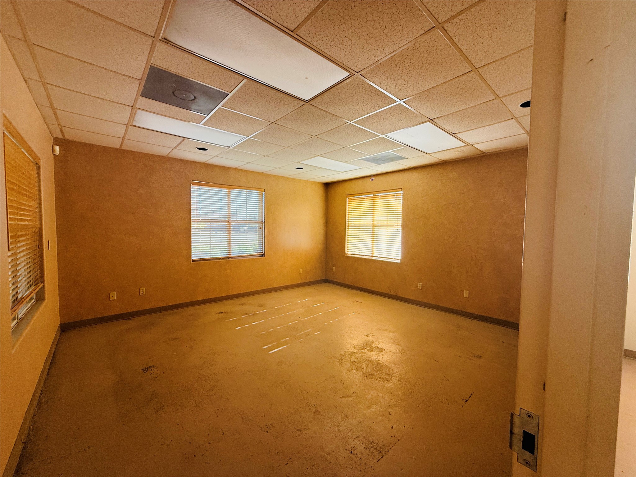 265 SE 1st Street Paris TX 75460