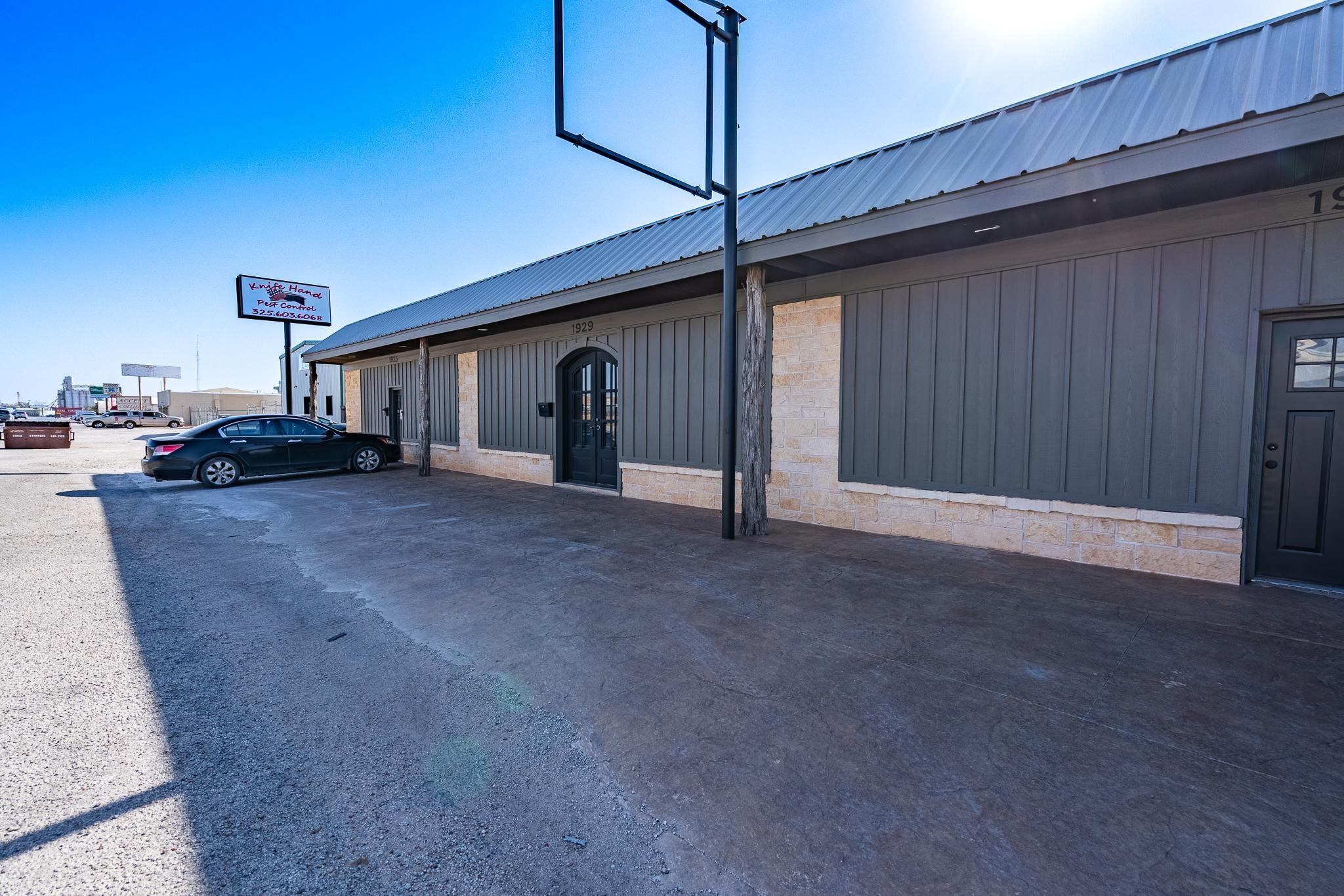 1929 S Treadaway Boulevard Abilene TX 79602