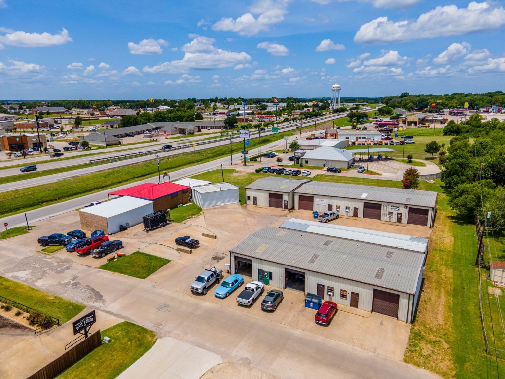 2000 Front Street Kaufman TX 75142