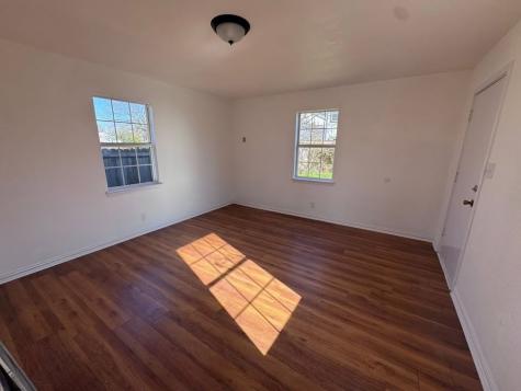 3020 Navaro Street Dallas TX 75212