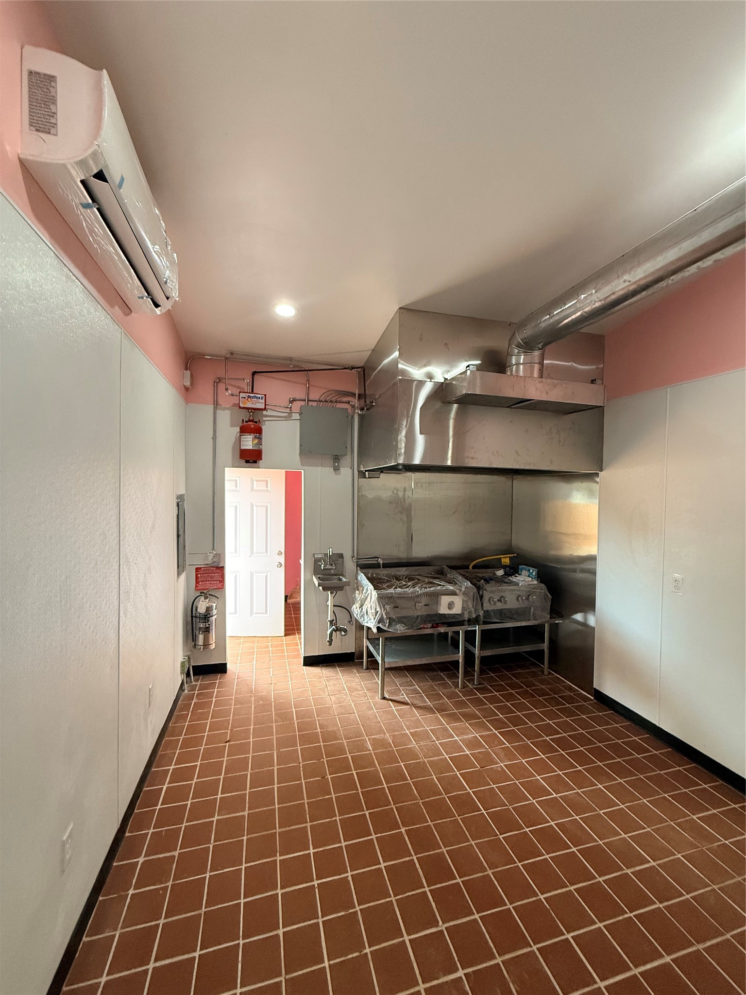 1401 Pipeline Road E Bedford TX 76022