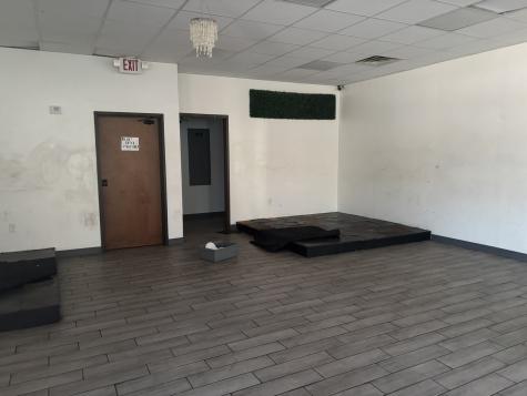 5617 Mccart Avenue Fort Worth TX 76133