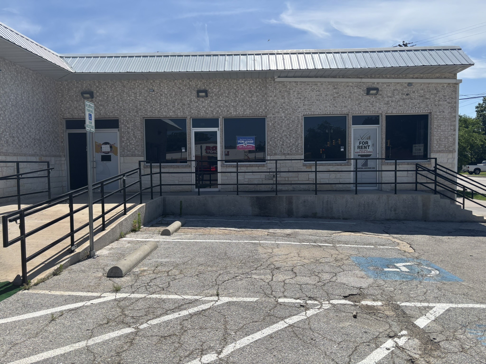 5617 Mccart Avenue Fort Worth TX 76133