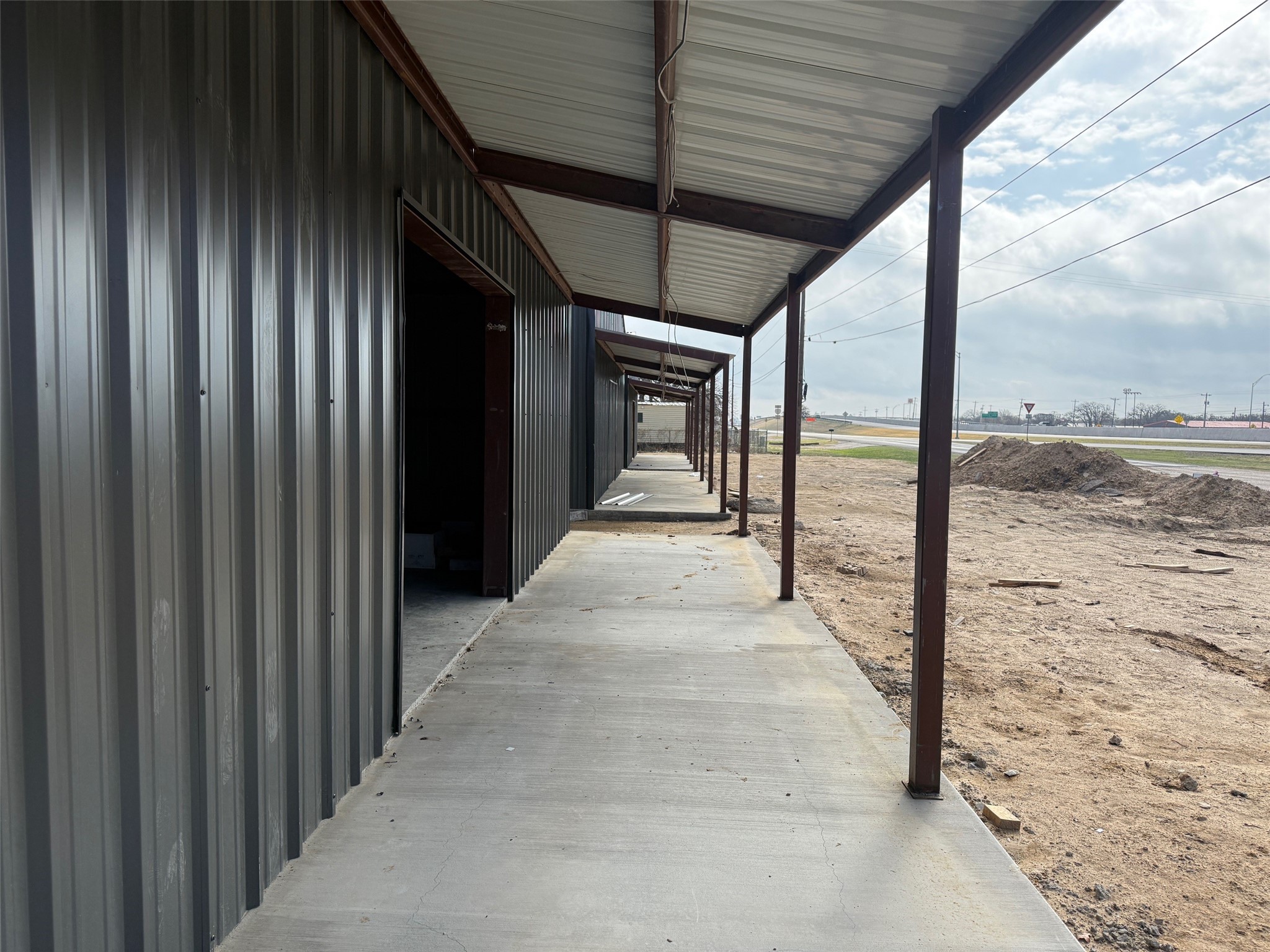 506 N Access Road Clyde TX 79510