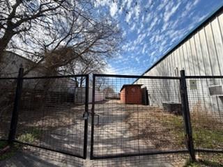2101 Delante Street Haltom City TX 76117