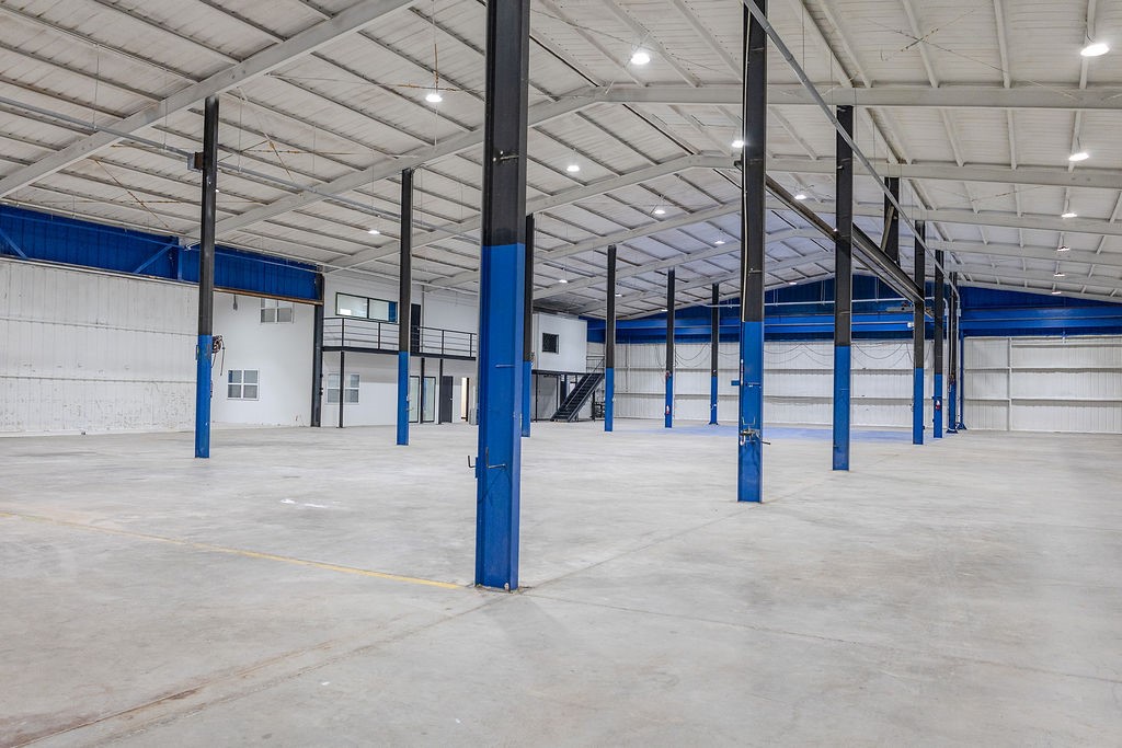 6160 Mineral Wells Highway Weatherford TX 76088