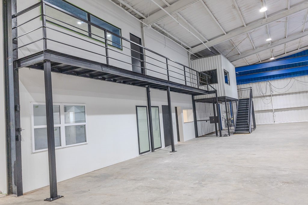 6160 Mineral Wells Highway Weatherford TX 76088